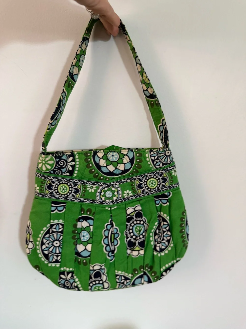 RETIRED Vera Bradley Cupcakes Green Hannah Small Tote 100% Cotton bag purse